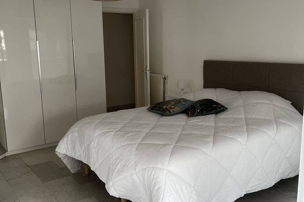 Foto 4 von 30: 94m2 air-conditioned apartment sea view, swimming pool 3 bedrooms 50m2 terrace Pkg