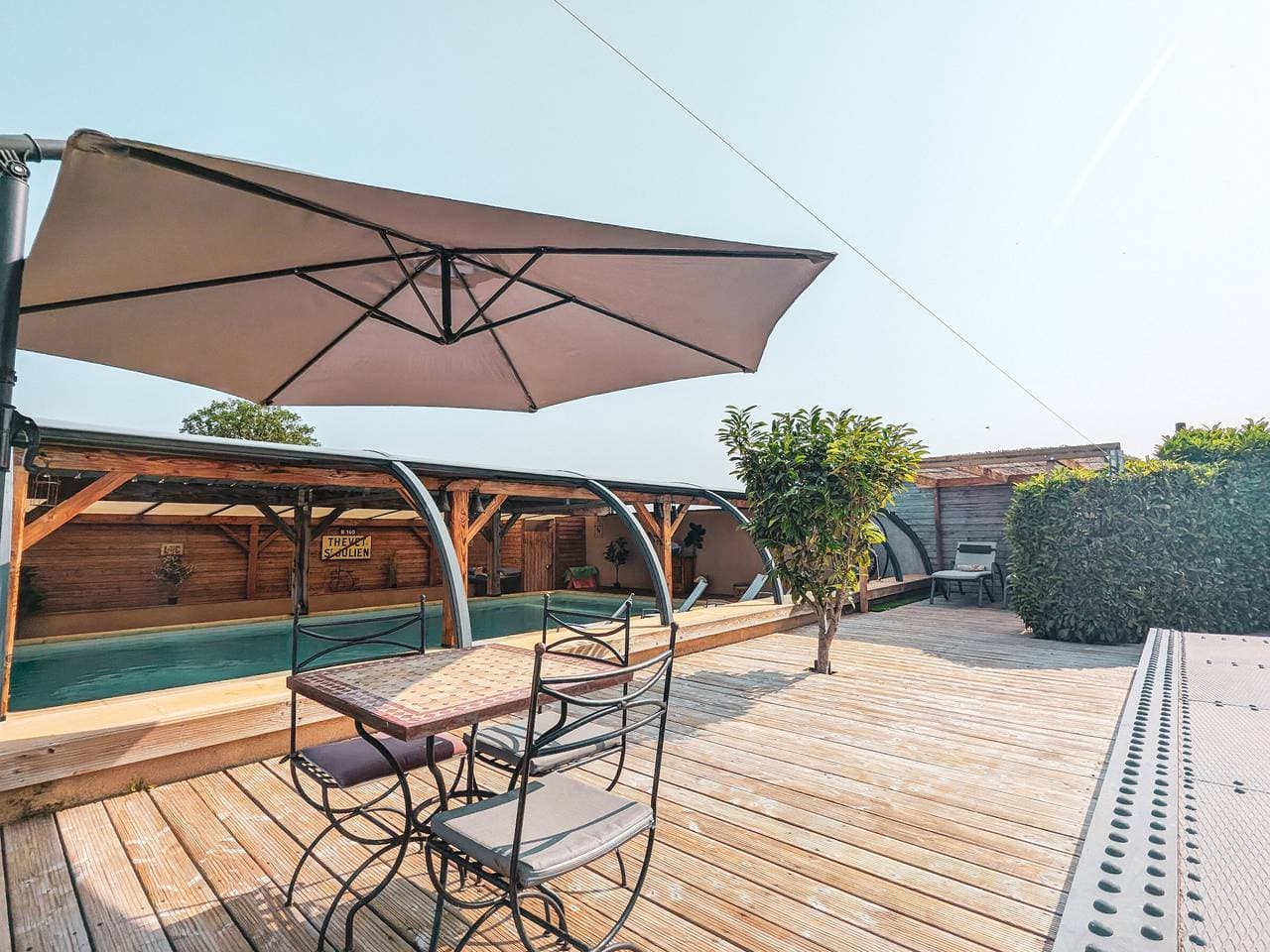 Gemütliches Ferienhaus in der Berry-Region mit Garten, Terrasse, Spielzimmer und Nahe Golf Spa 1