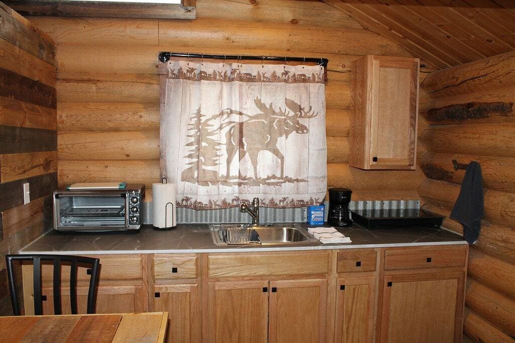Foto 6 von 13: Little Log Cabin In The Ruby