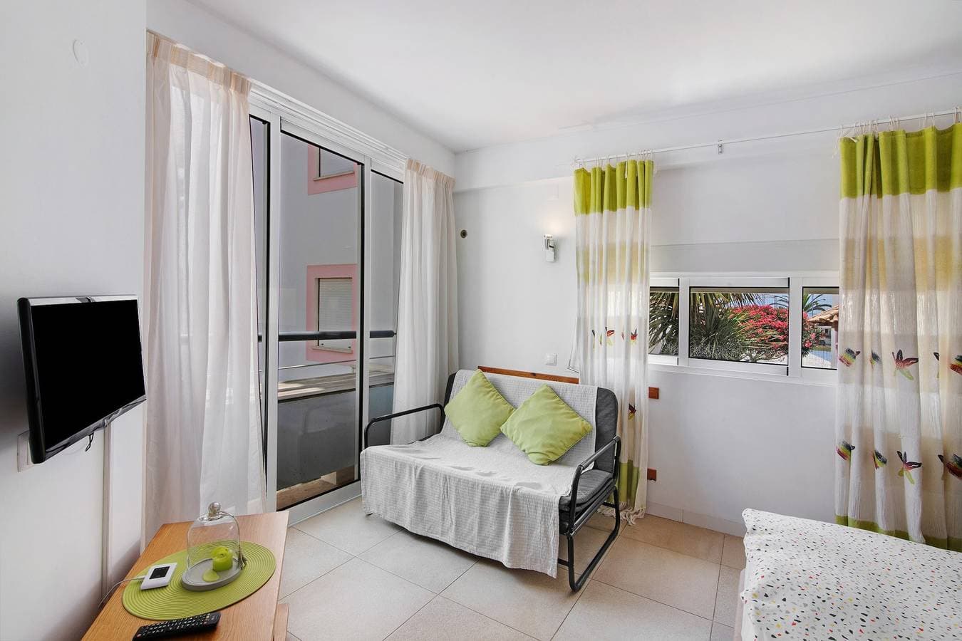 Foto 3 von 23: Studio 'Casa Diouma' mit Gemeinschaftspool, Wi-Fi und Klimaanlage
