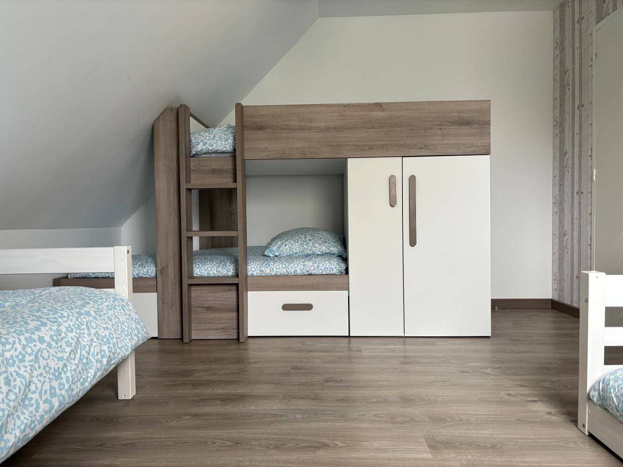 Foto 8 von 54: Three-Bedroom House