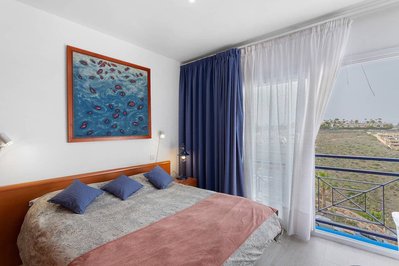 Foto 10 von 28: Ferienwohnung 'Vista Golf' mit Meerblick, Gemeinschaftspool und WLAN