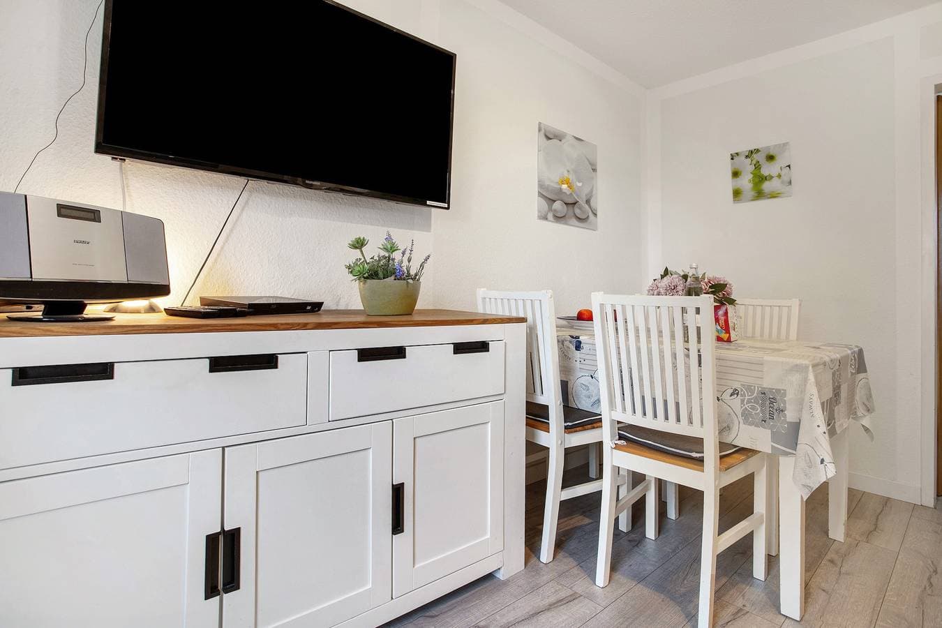 Foto 5 von 25: Ferienwohnung 'Bäckerhus - Ferienwohnung 6' mit Privatterrasse, Gemeinschaftsgarten und Wi-Fi