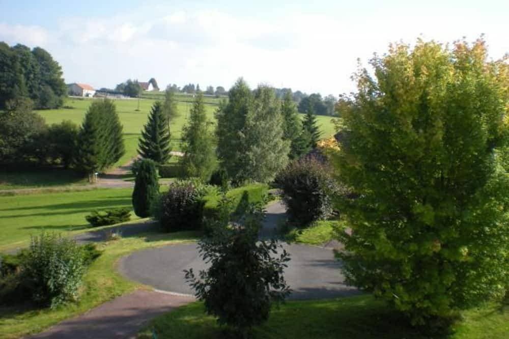 Foto 9 von 21: Charmantes Chalet im Grünen mit großer Terrasse, nah an Pistenplätzen und Wellnesszentrum
