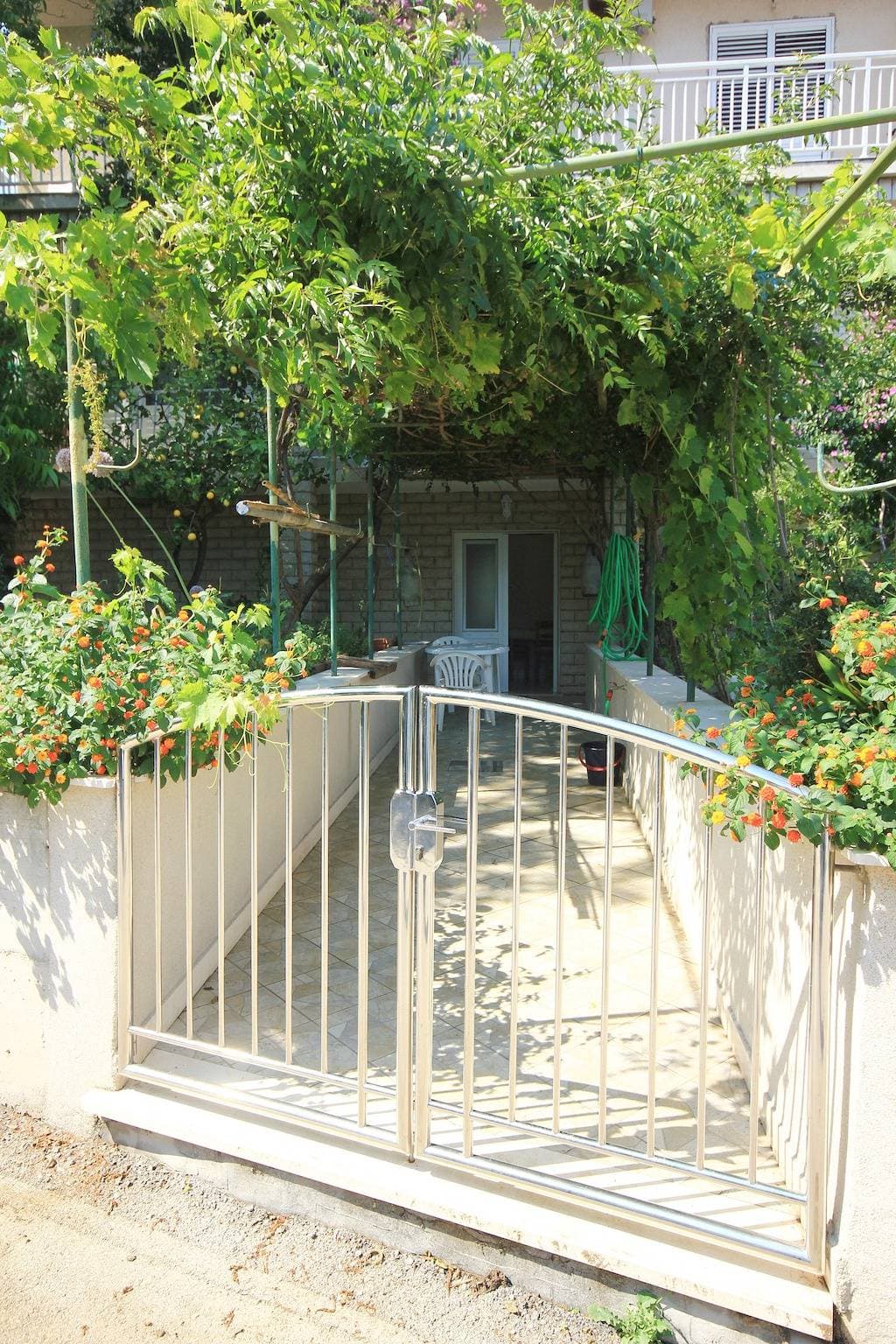 Foto 5 von 25: 2-Zimmer-Ferienwohnung am Strand Viganj, Peljesac A-633-c