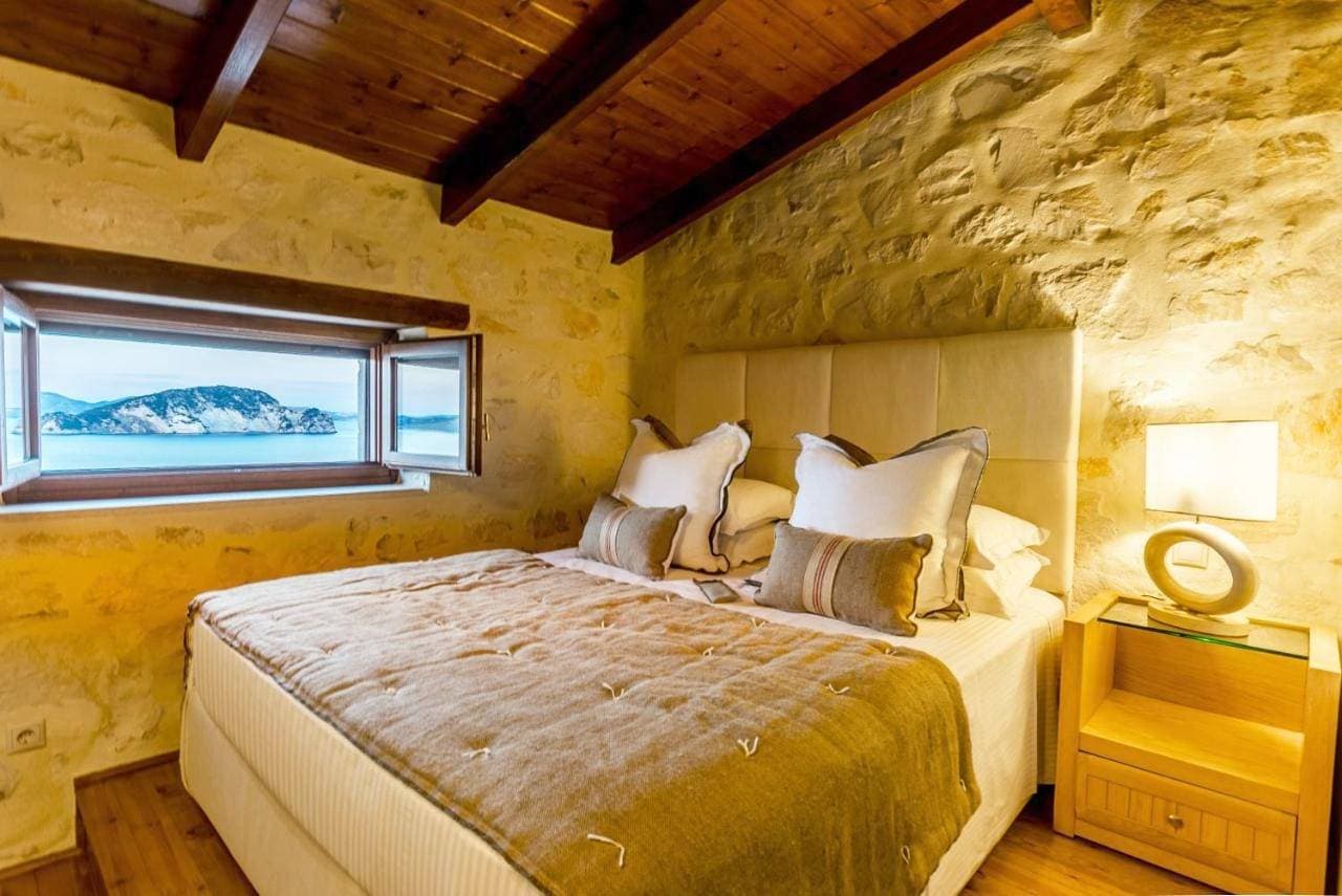 Foto 4 von 5: Family Suite with Private Pool (2 adults +  2 children)