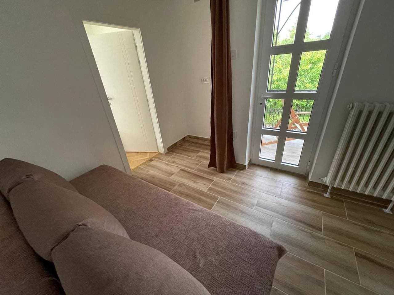 Foto 9 von 31: King Studio with Sofa Bed