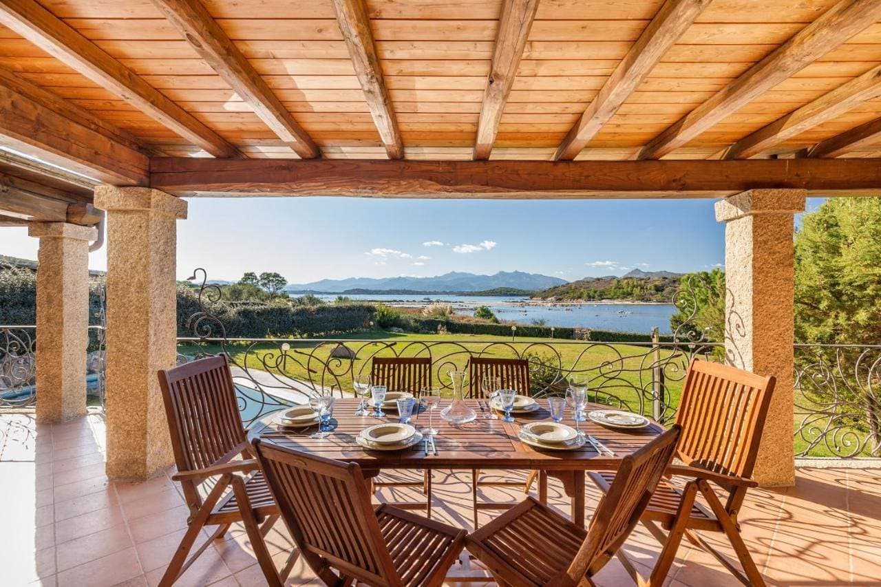 Foto 4 von 5: Villa