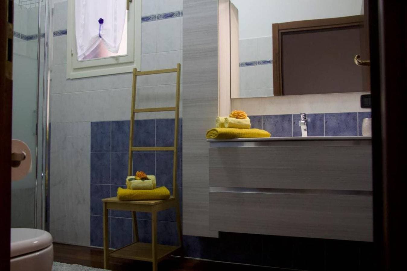 Foto 8 von 10: Ferienwohnung 'Mandiri' mit Privatterrasse, Balkon und Wi-Fi