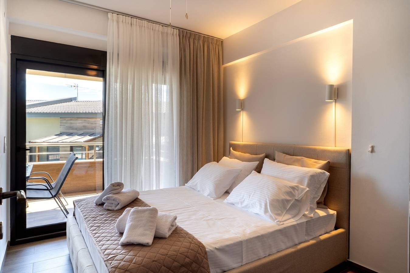 Foto 11 von 28: Luxusapartment Domania mit Meerblick, WLAN und Klimaanlage