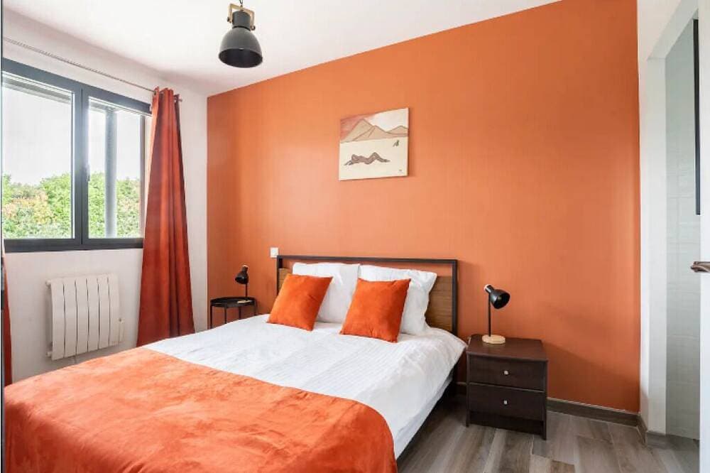 Foto 11 von 30: Superb new villa with 6-seater spa
