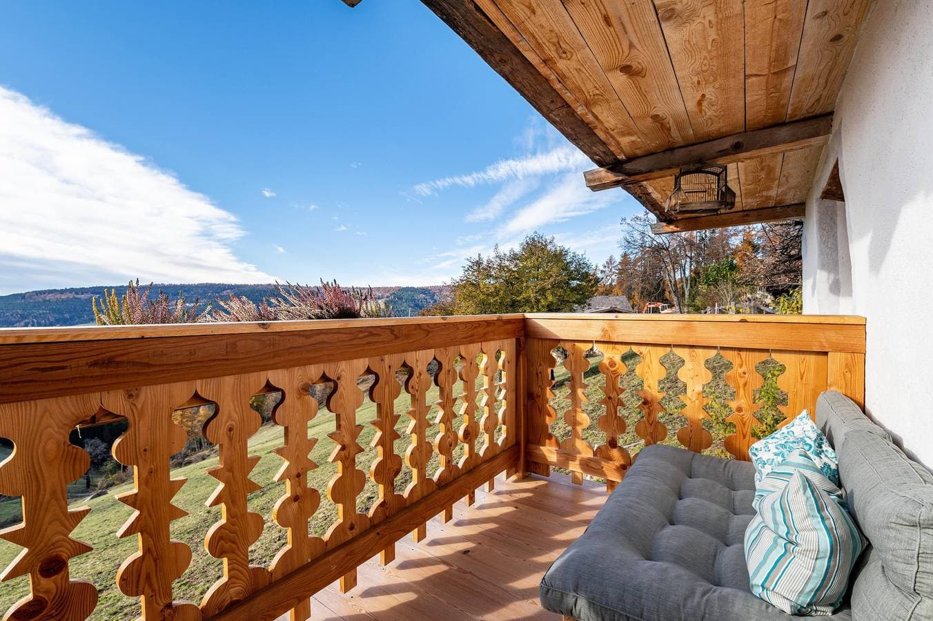 Foto 5 von 37: Historischer Duregghof: Idyllisches Apartment mit Bergblick & privatem Garten