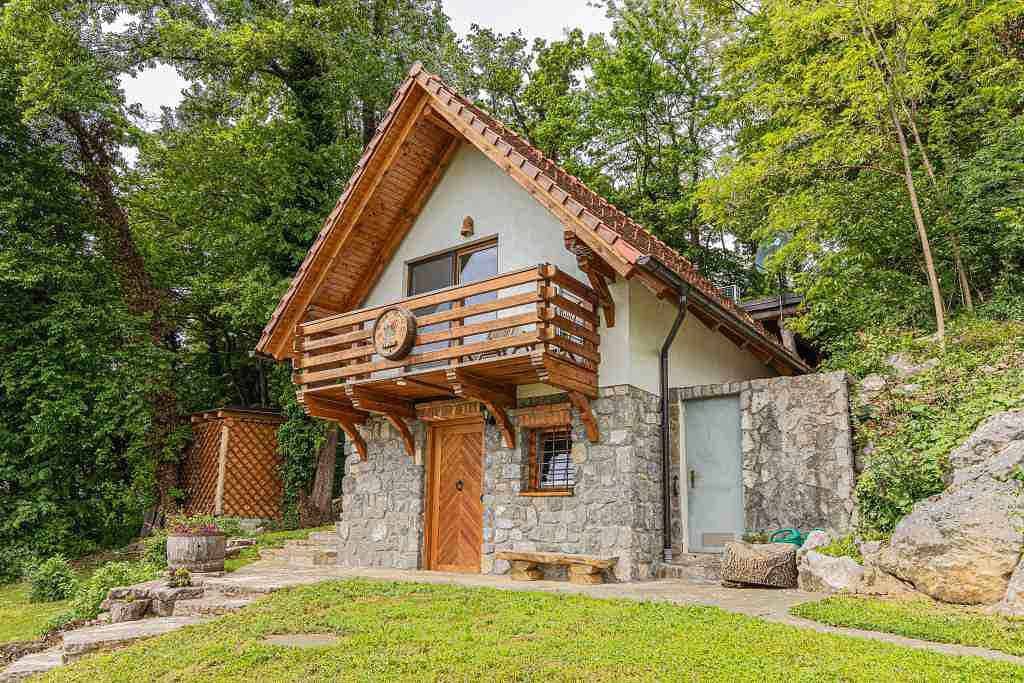 Studio in the vineyards 1