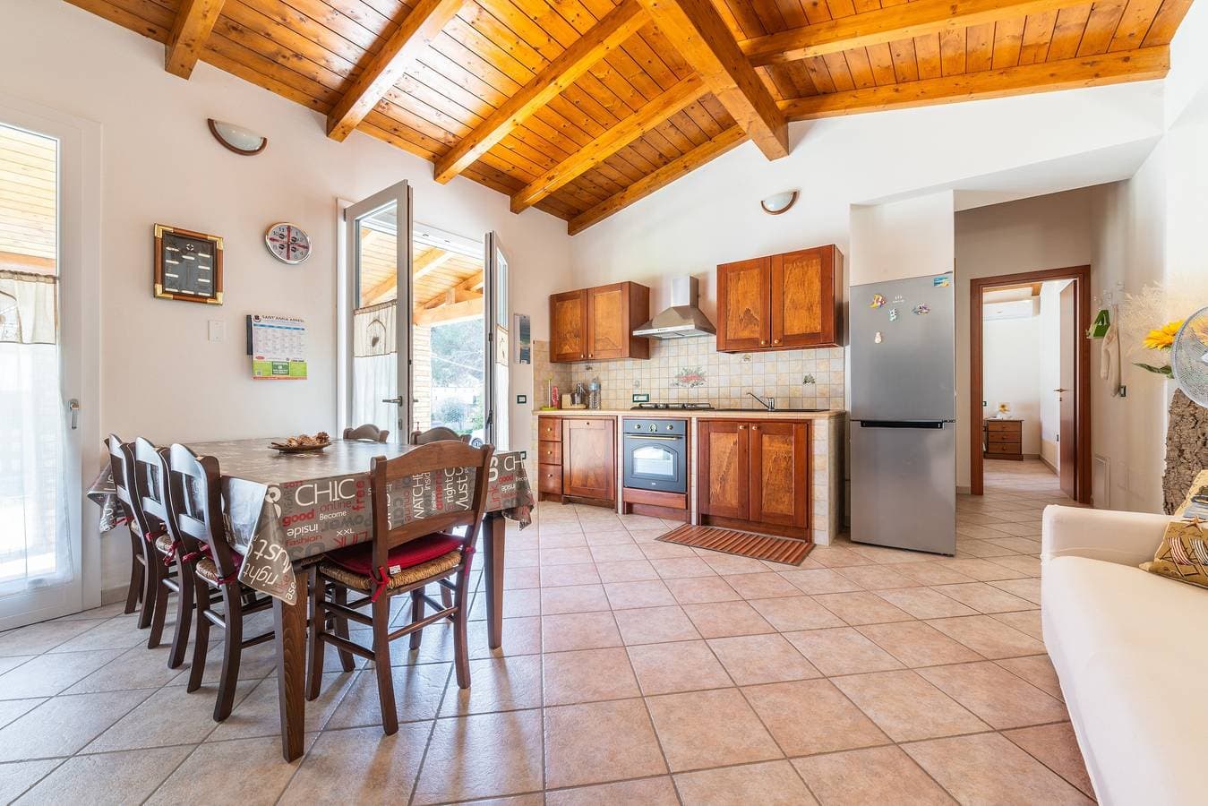 Foto 10 von 23: Ferienhaus 'Ghisu' mit privater Terrasse und Klimaanlage