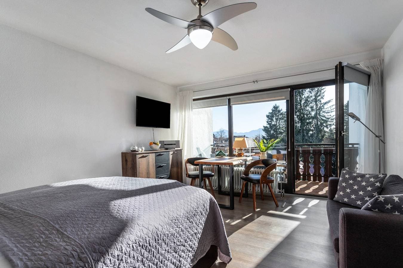 Foto 7 von 22: Moderne Ferienwohnung "Seebruck" mit Balkon & WLAN