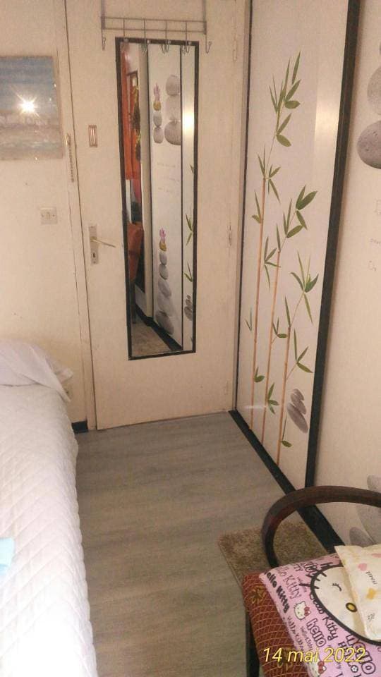 Foto 8 von 8: Double Room with Shared Bathroom
