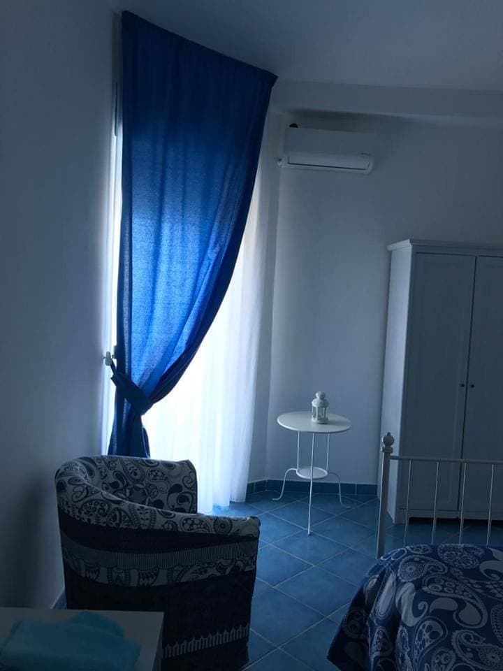 Foto 10 von 22: King Room with Sea View