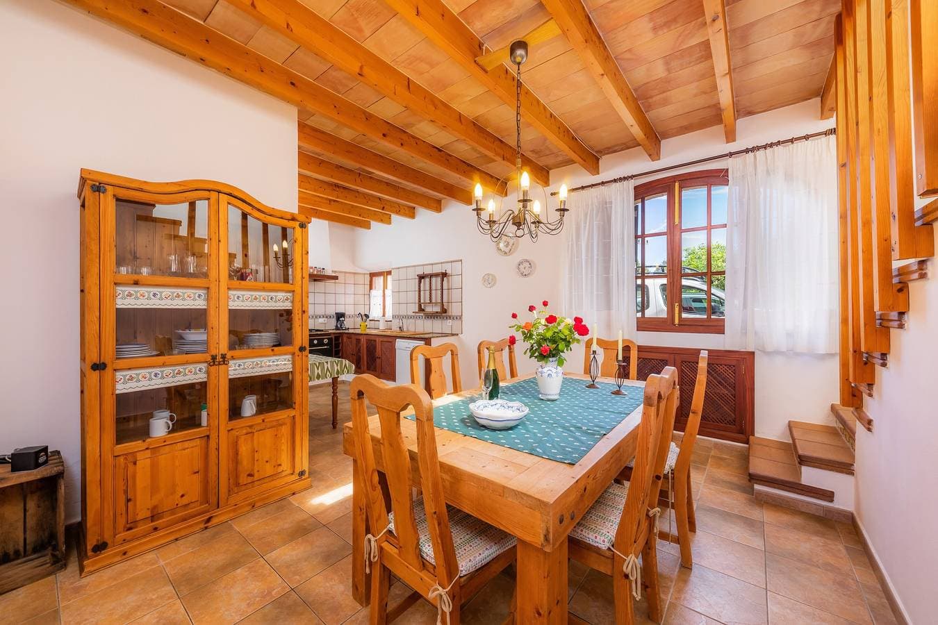 Foto 8 von 26: Ferienhaus 'Cas Casai' mit Bergblick, Pool und WLAN