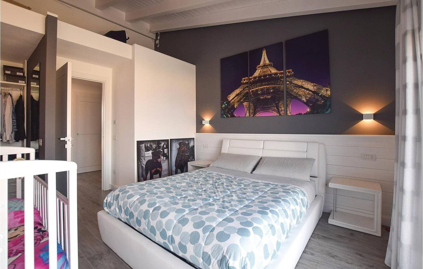 Foto 4 von 27: Terrassen-Apartment: Strand 2.5km, A/C, WiFi