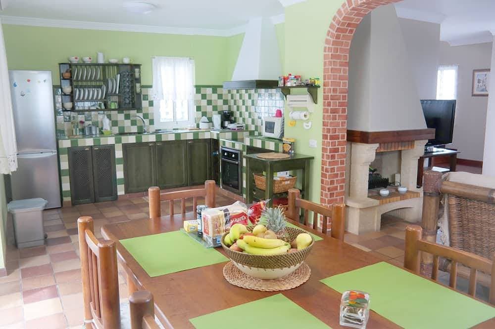 Foto 11 von 30: Ferienhaus \"El Mar\" mit Garten und Swimmingpool