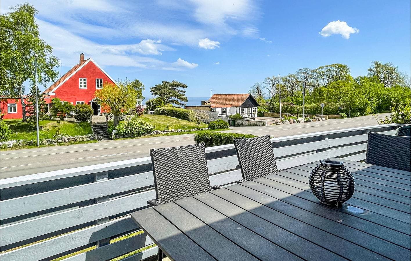 Foto 11 von 18: Ferienwohnung für 4 Personen mit Terrasse