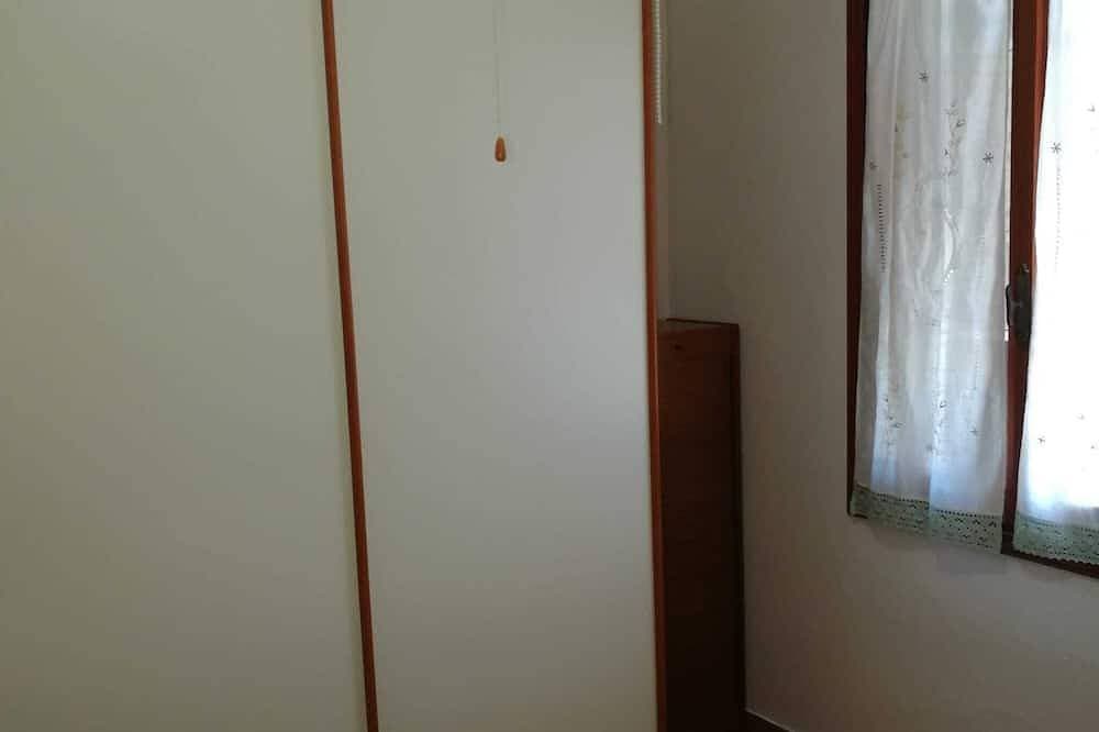 Foto 3 von 30: Apartment in villa 30 meters from the sea, with breathtaking view
