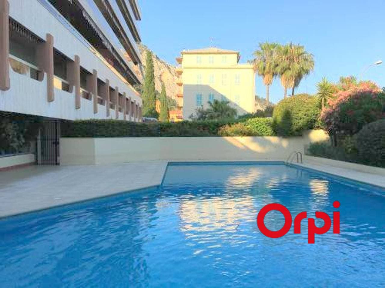 Geräumige Wohnung, nah am Strand mit Pool, Parkplatz und WLAN 1