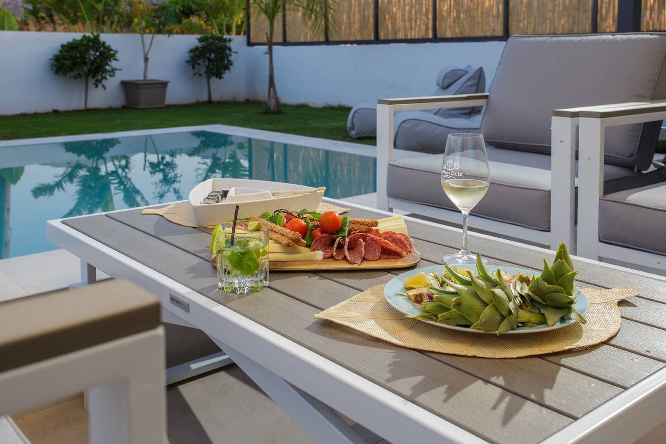 Foto 5 von 23: Villa für 4 Personen mit Pool
