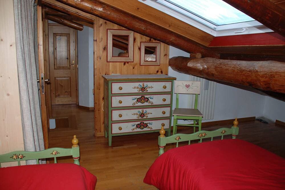 Foto 2 von 30: Spazzaca Ferienwohnung Bormio Via Funivie 63 - 8 Plätze