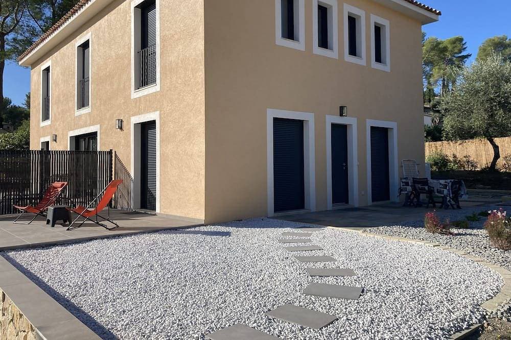Foto 13 von 15: Semi-detached house with swimming pool