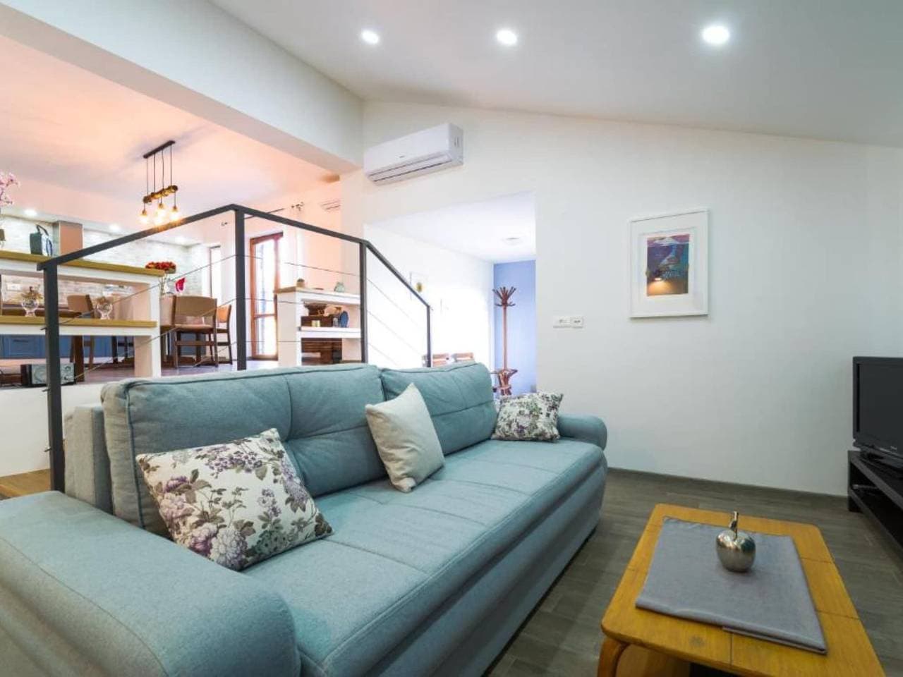 Two Bedroom Apartment with Terrace 1