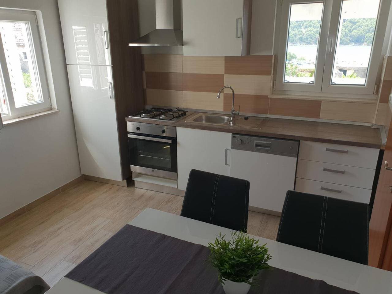 Foto 12 von 24: Two-Bedroom Apartment
