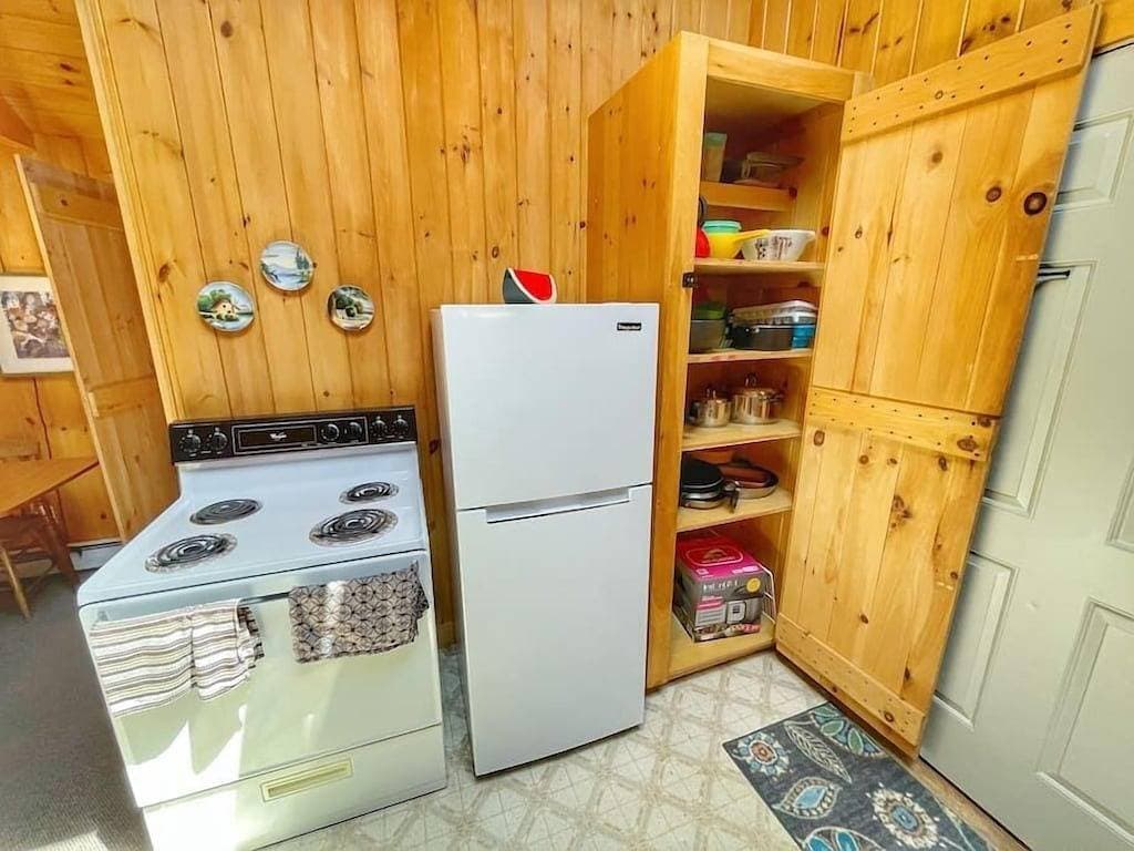 Foto 4 von 36: 6 Lovely 1Br Acadia Apartment Open Hearth Inn