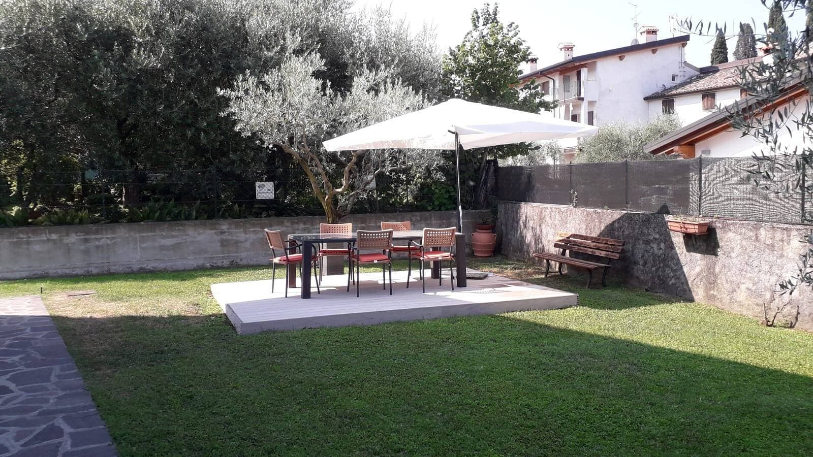 Foto 10 von 26: Ferienwohnung "Bella Cora" mit Garten und privater Dachterrasse