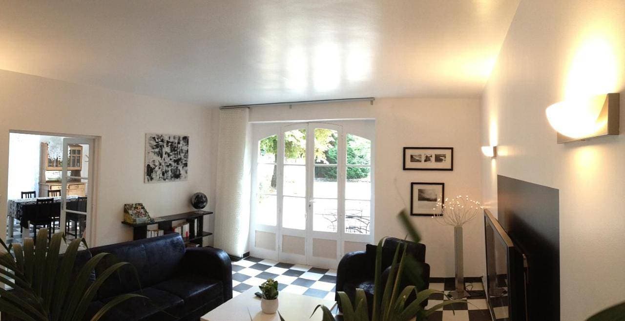 Foto 4 von 9: Two-Bedroom House