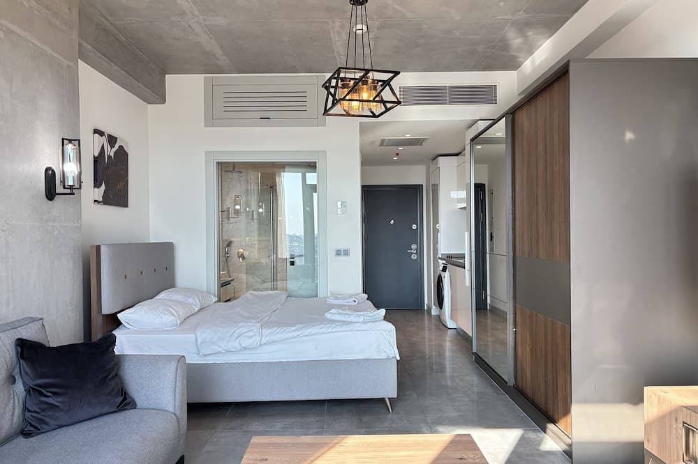 Foto 10 von 23: Queen Bomonti Studio | Panoramic City Living