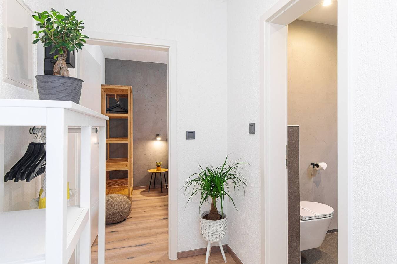 Foto 4 von 40: Stilvolles Apartment LiJan °3 mit Meerblick und beheiztem Pool