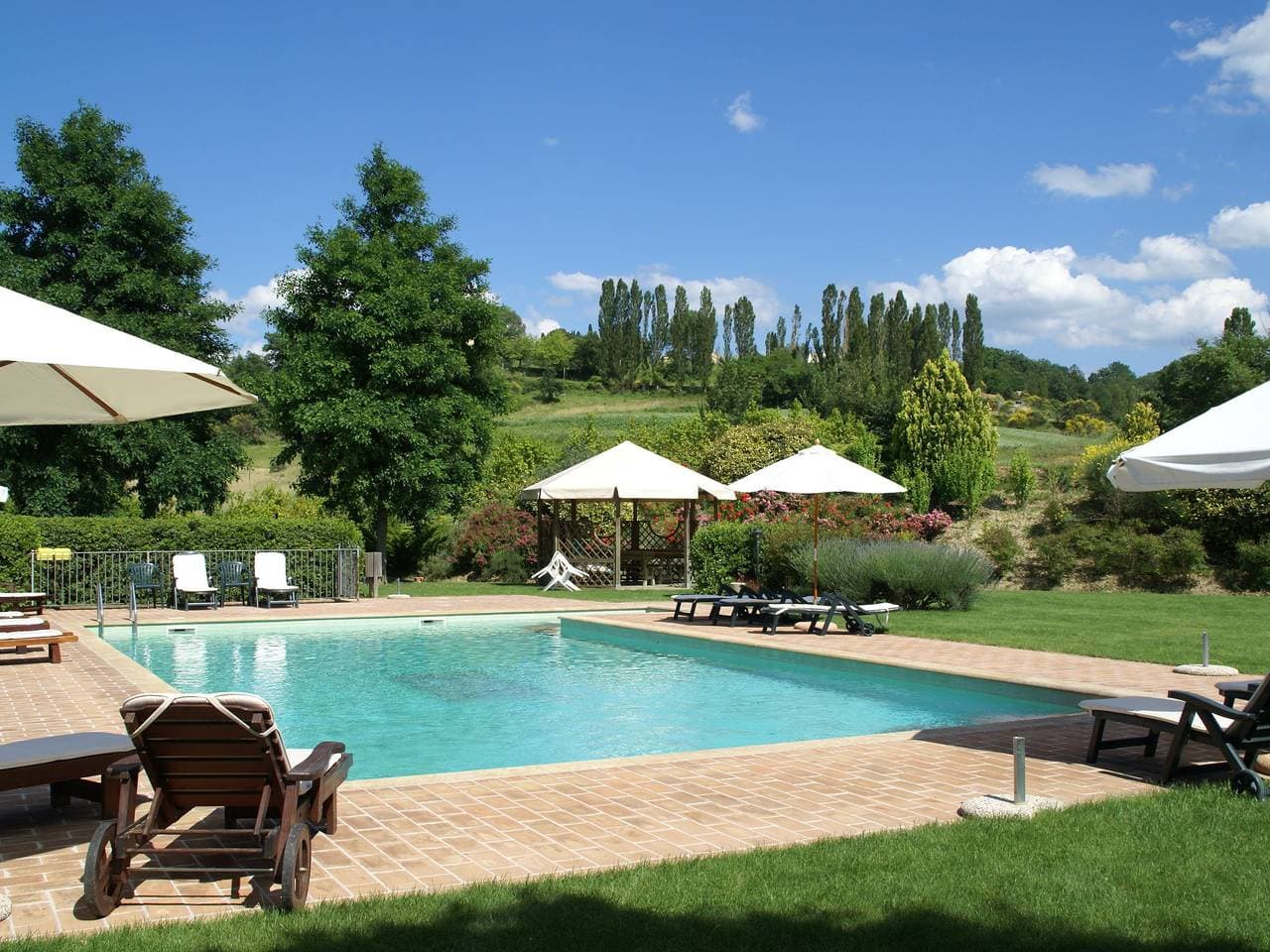 Foto 7 von 38: Ferienhaus in Montone mit Pool & Terrasse