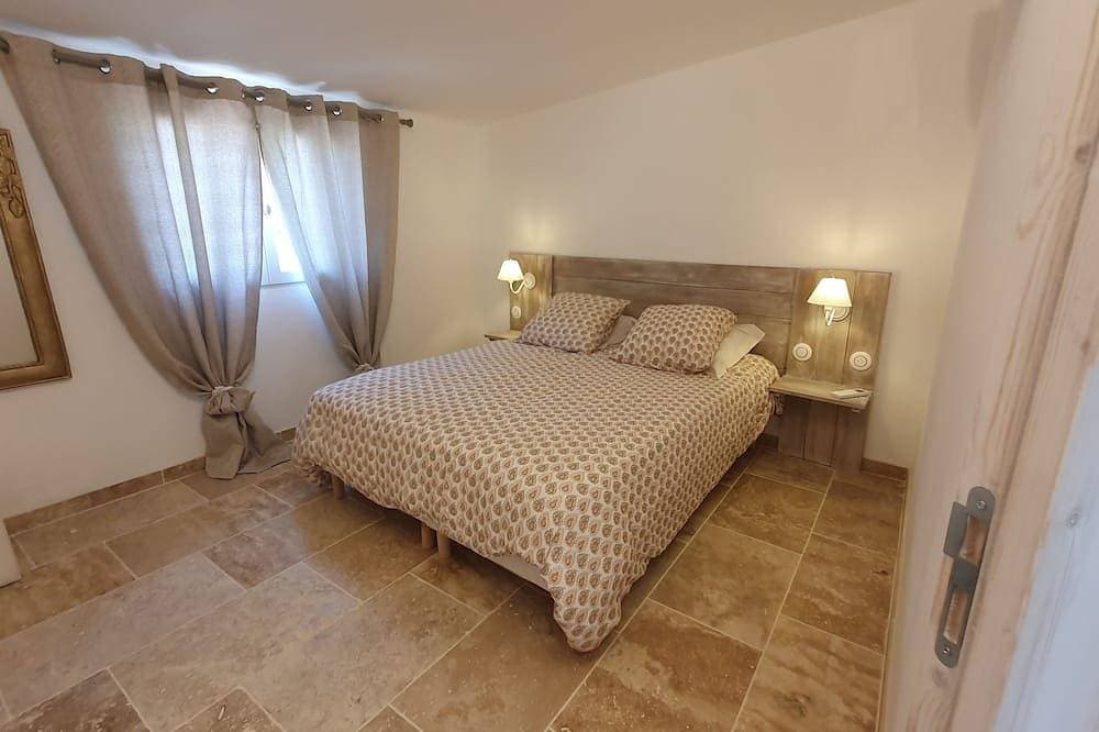 Foto 2 von 22: Charming cottage ****, Superb sea view, Spa, Large swimming pool, Golf