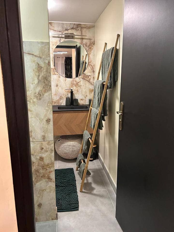 Foto 10 von 10: Double Room with Private Bathroom