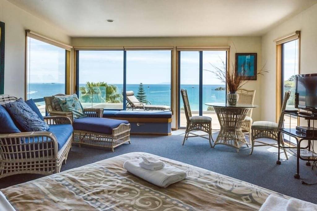 Foto 4 von 11: Palm Beach Lodge - Koru