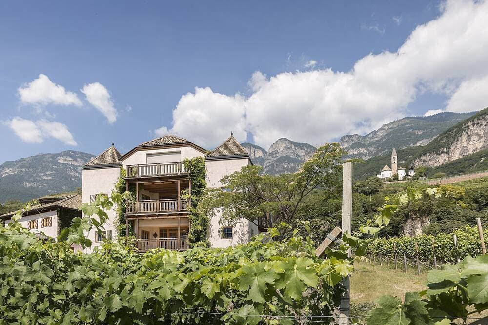 Foto 9 von 16: Exklusives Wohnen inmitten von Weinbergen und Apfelfeldern