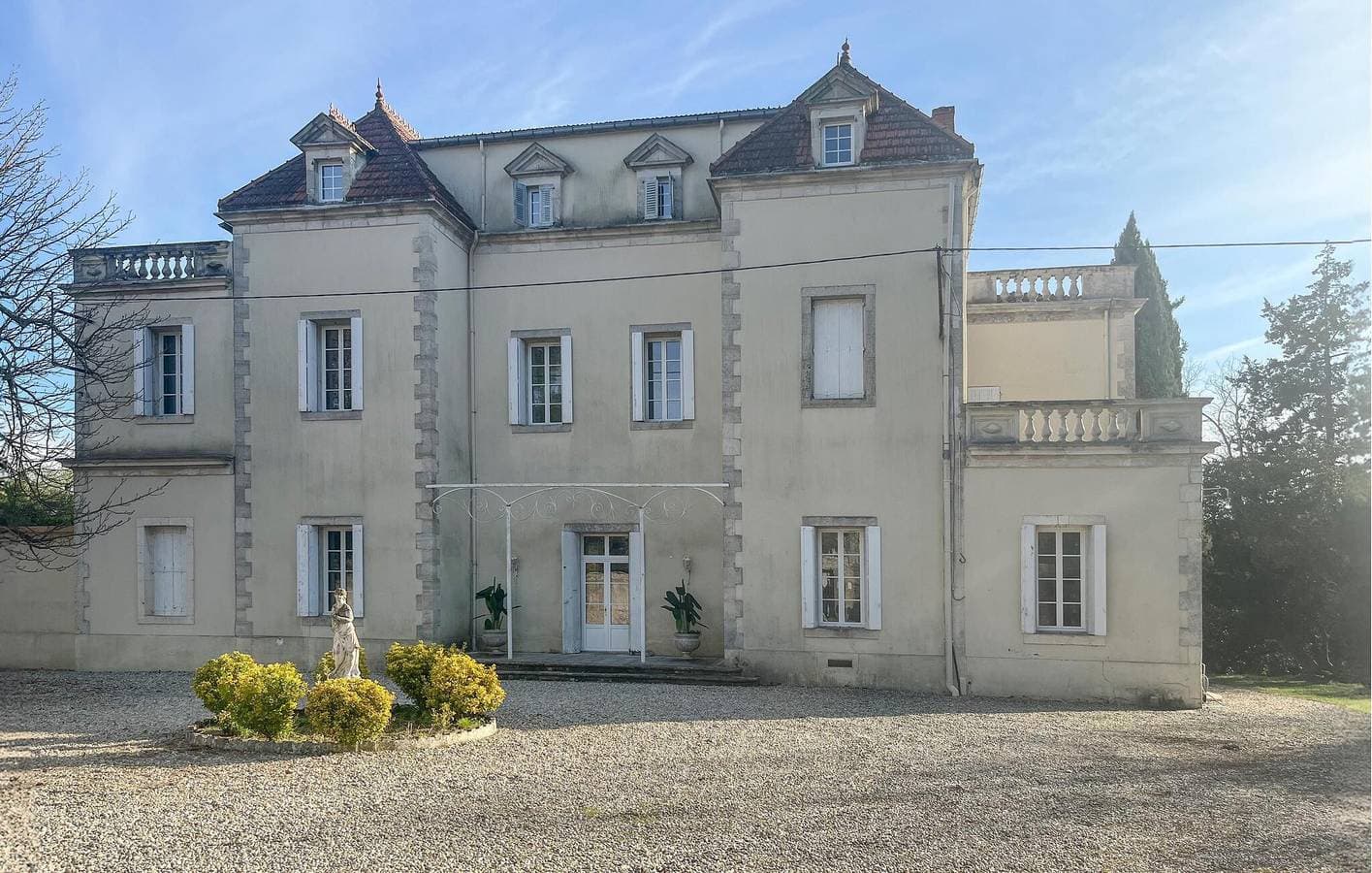 Ruhige Wohnung mit Pool und Parkplatz in der Nähe des Flusses La Cèze 1