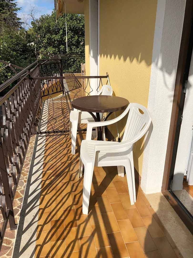 Ferienwohnung mit Balkon und WLAN 1