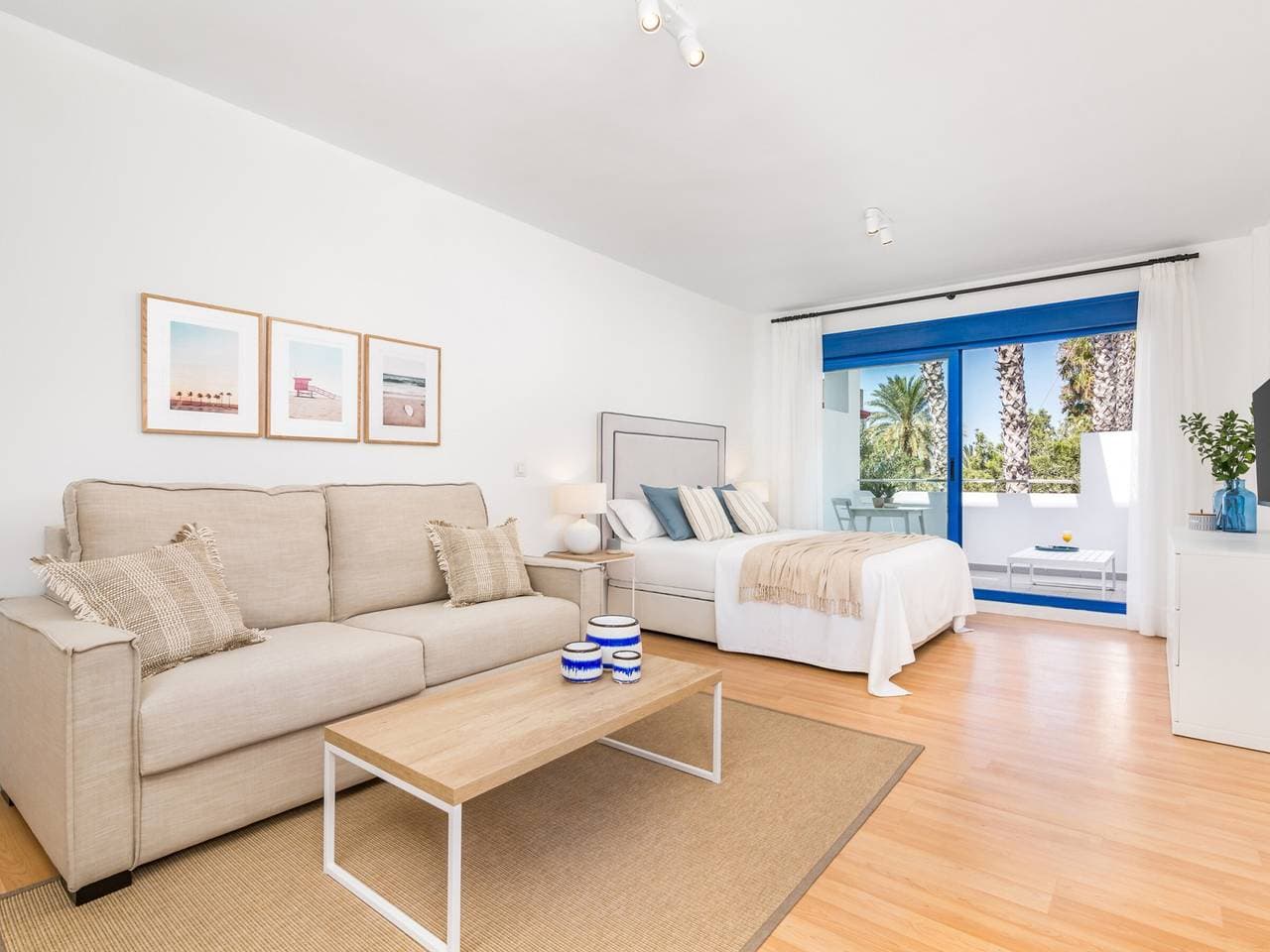 Studio moderne pour 4 pers. proche mer à Malaga - Clim, wifi, cuisine équipée 1