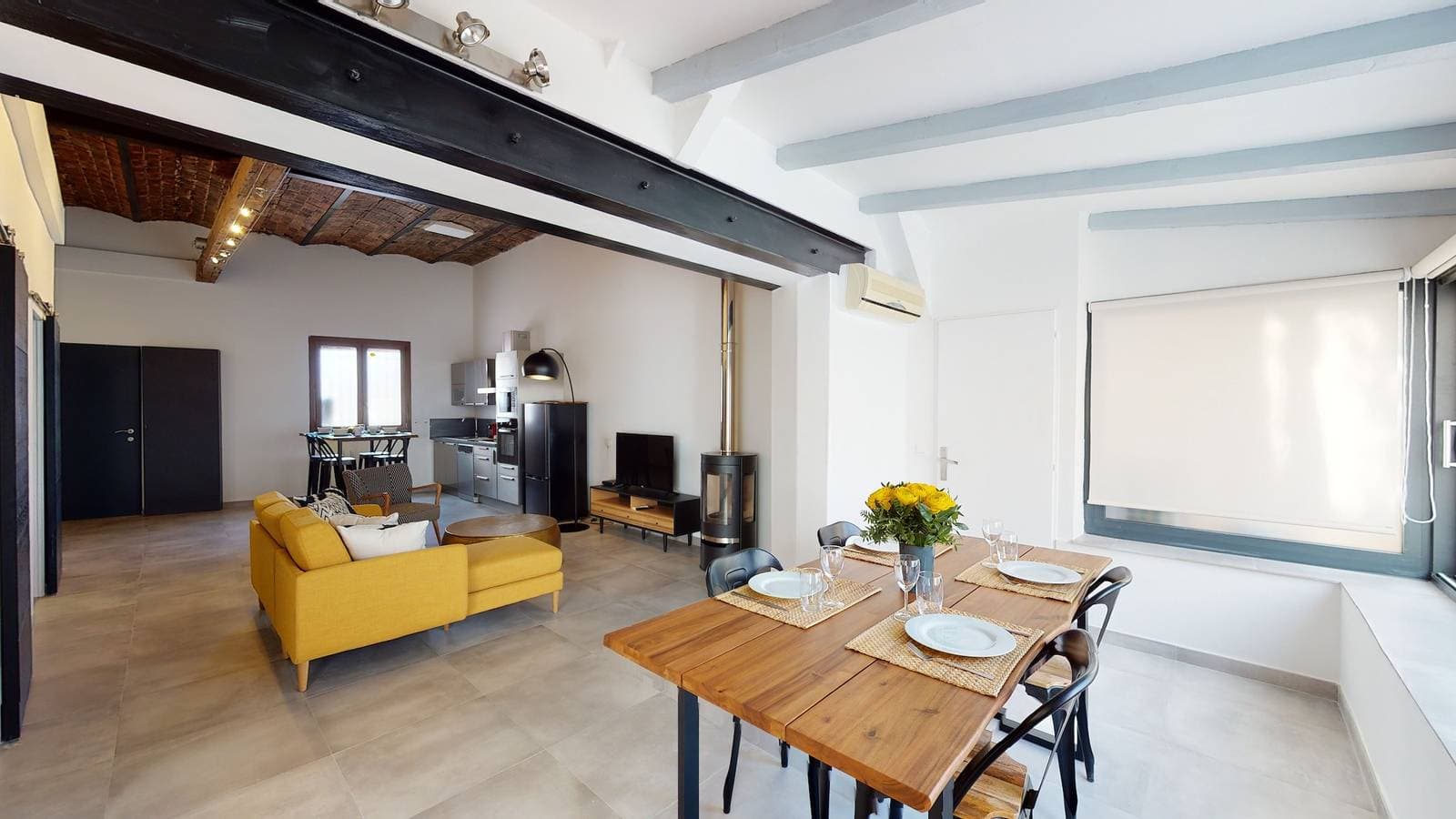 Foto 7 von 20: Ferienwohnung für 4 Personen mit Terrasse