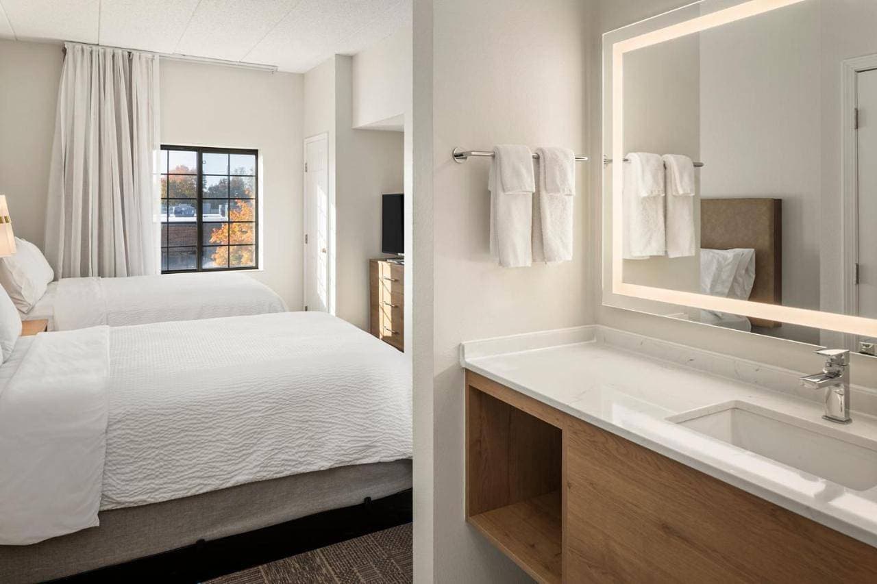 Foto 8 von 14: One-Bedroom Suite with Two Double Beds