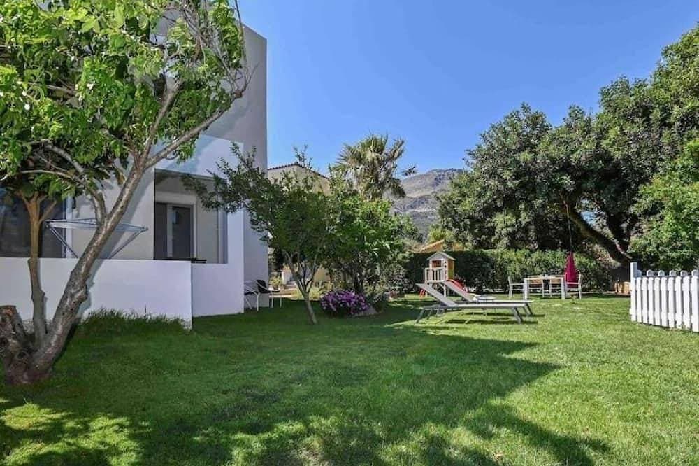 Antonia - Charalampos: Boutique Cretan Apartments Just Steps from Plakias Beach 1