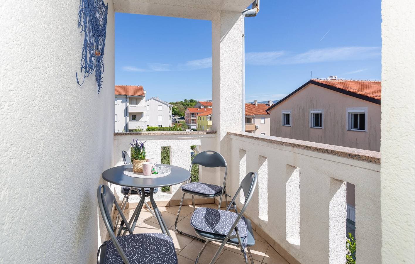 Gemütliche Ferienwohnung mit Terrasse, Klimaanlage und Parkplatz in der Nähe der Küste und der Sehenswürdigkeiten der Stadt 1