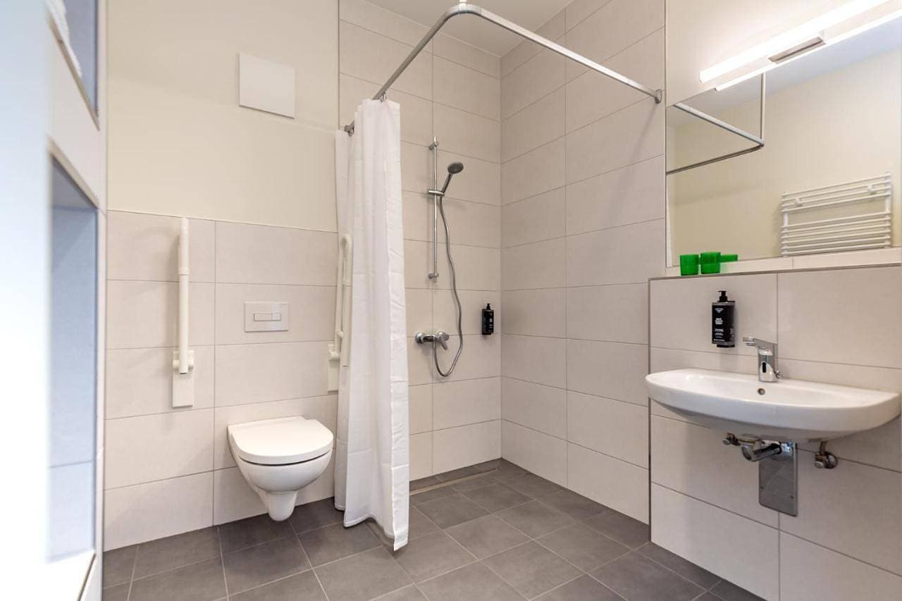 Foto 7 von 16: Twin Room - Disability Access